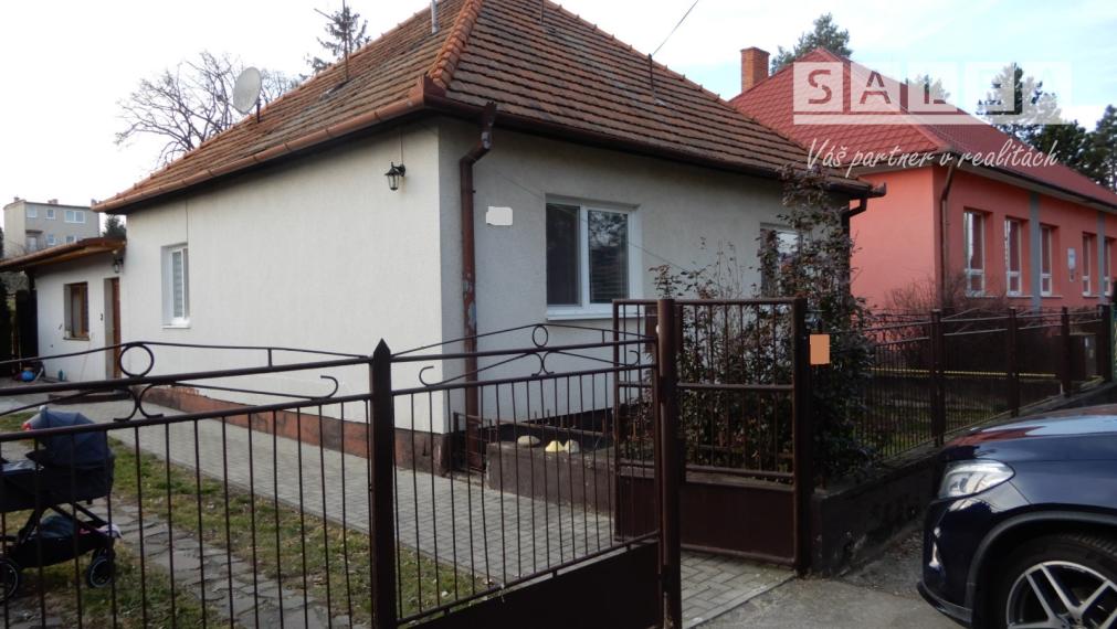 Rodinný dom, 97 m2 altánok,Čierne Kľačany,okr. Zlaté Moravce