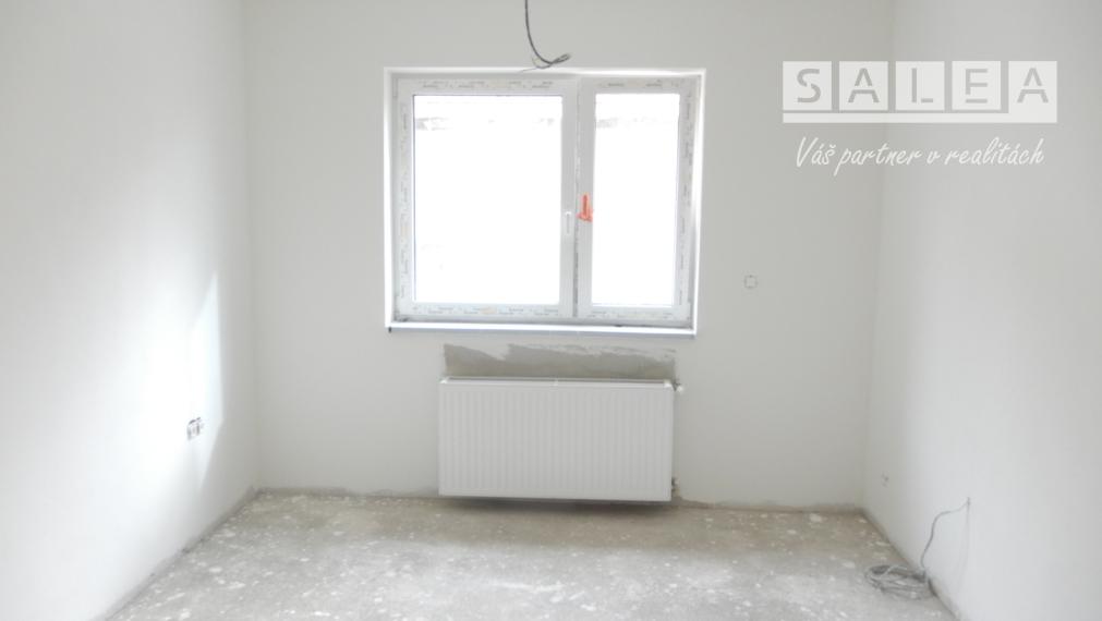 Pekný rodinný dom, 300 m2, kompletná rekonštrukcia, Hronské Kľačany, okr. Levice