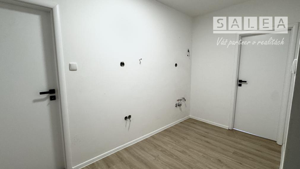 2 izbový byt P.Pazmáňa 50,50 m2, balkón, pivnica, po rekonštrukcii