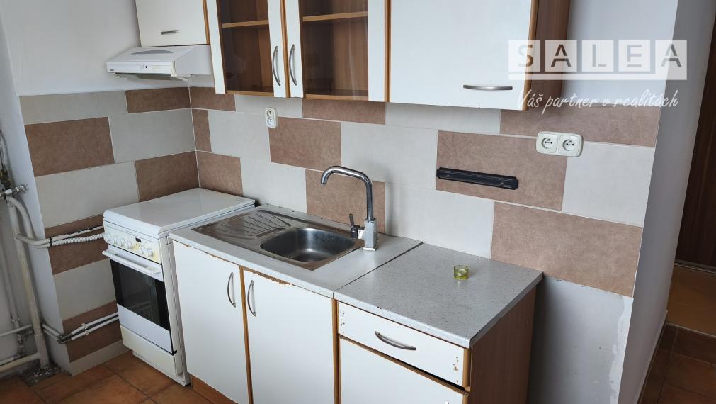 Na predaj 3 - izbový byt v meste Vrbové.