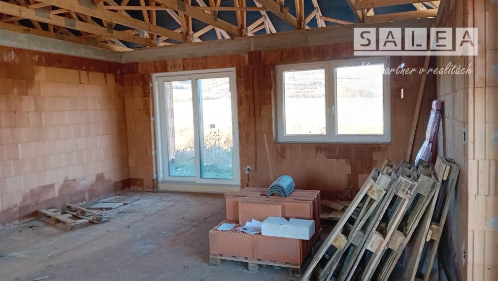 4 izbový bungalov, garáž, 600m2, Vinosady okres Pezinok