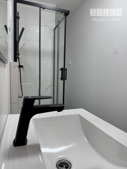 2 izbový byt P.Pazmáňa 50,50 m2, balkón, pivnica, po rekonštrukcii