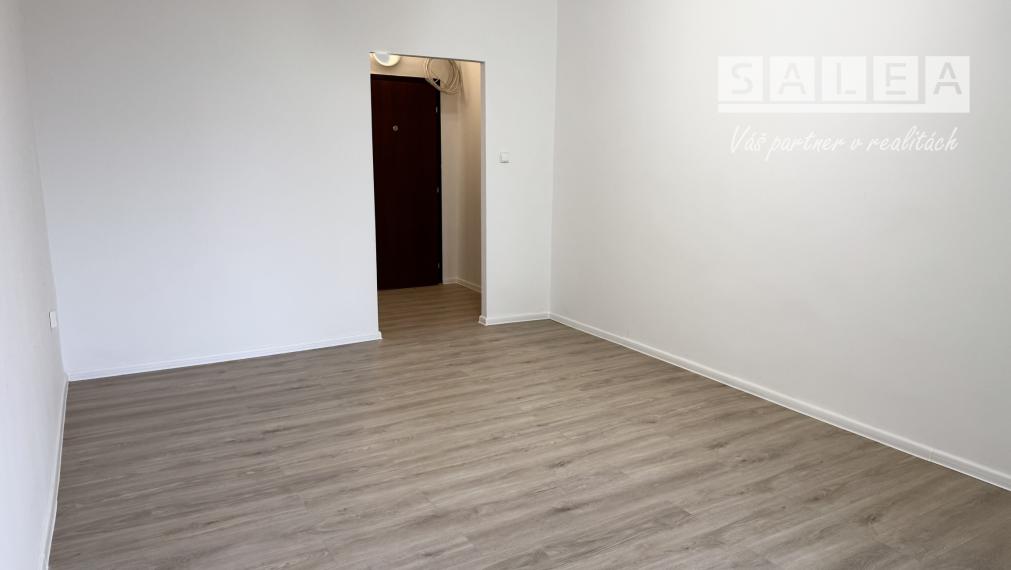 2 izbový byt P.Pazmáňa 50,50 m2, balkón, pivnica, po rekonštrukcii