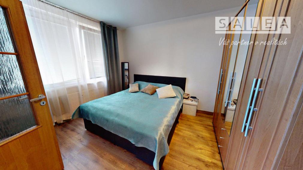 Priestranný 2,5-izbový byt v top lokalite Šale – bývanie aj investícia s okamžitým výnosom