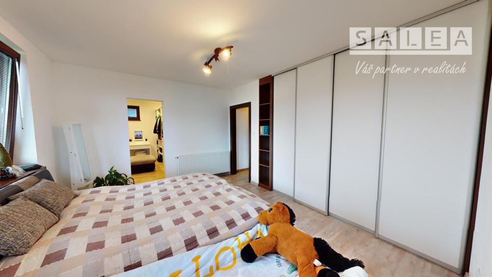 5-izbový Bungalov 226m2 na pozemku 886m2. Kajal