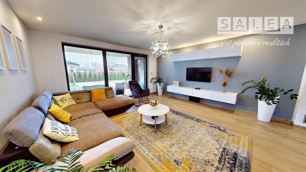 5-izbový Bungalov 226m2 na pozemku 886m2. Kajal