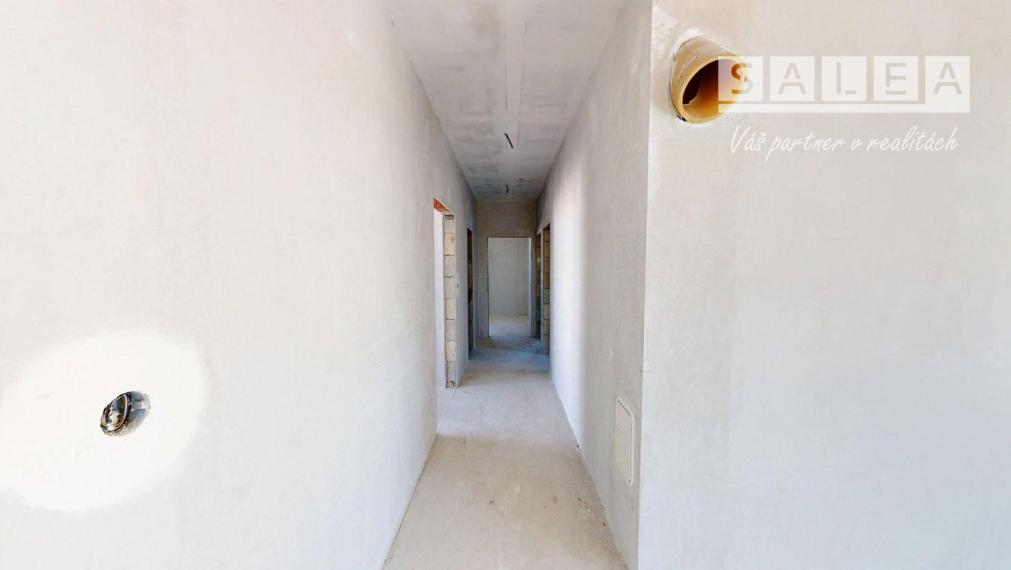 4 izbový rodinný dom 120m2 na pozemku 536m2 Topoľnica