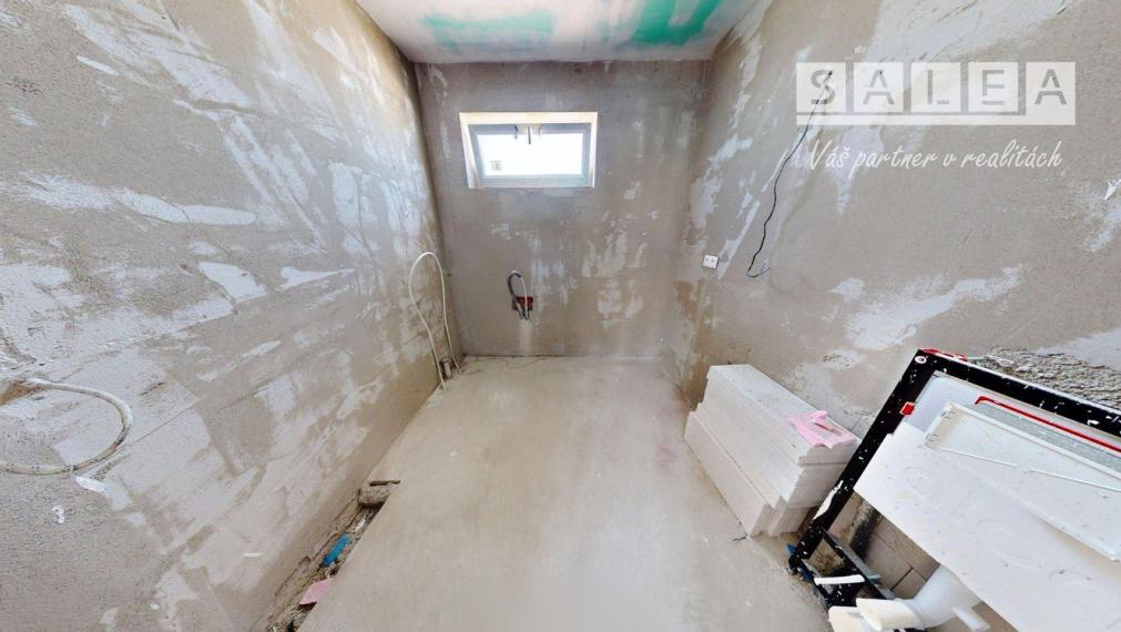 4 izbový rodinný dom 120m2 na pozemku 536m2 Topoľnica