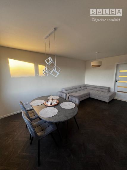 LUXUSNÝ ŠTART: Kompletne zariadený 2-izbový byt po novej rekonštrukcii – Za Hornádom v Spišskej Novej Vsi