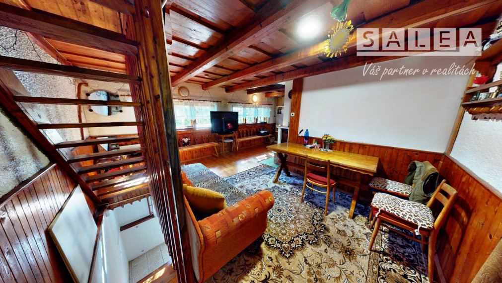 CHATA UPROSTRED LESA, POZEMOK 1782m2, ČADCA - BREHY