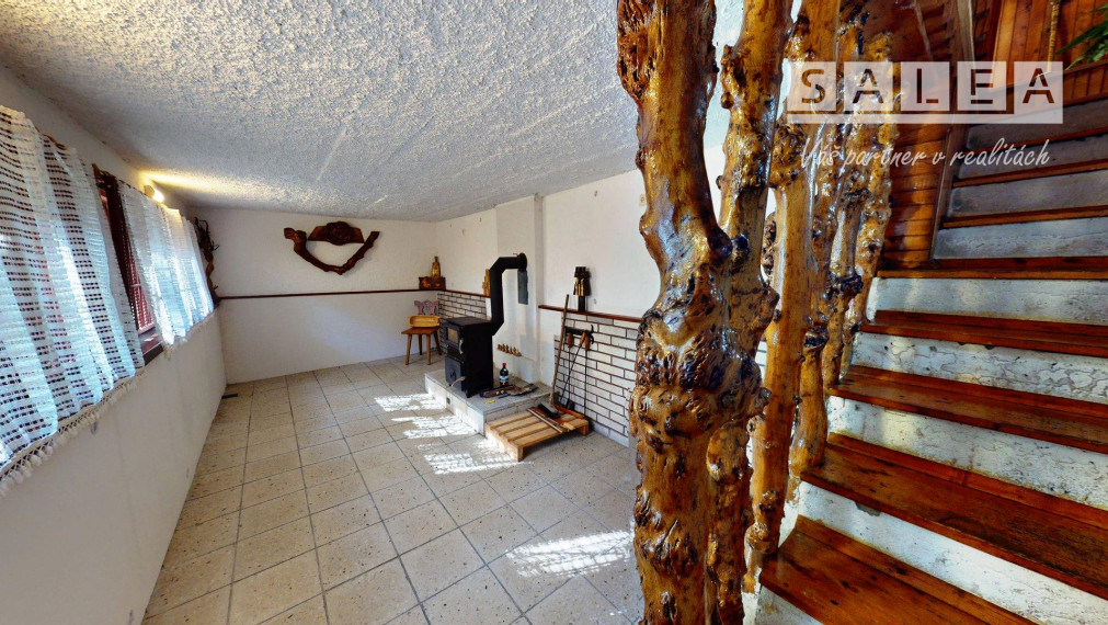 CHATA UPROSTRED LESA, POZEMOK 1782m2, ČADCA - BREHY