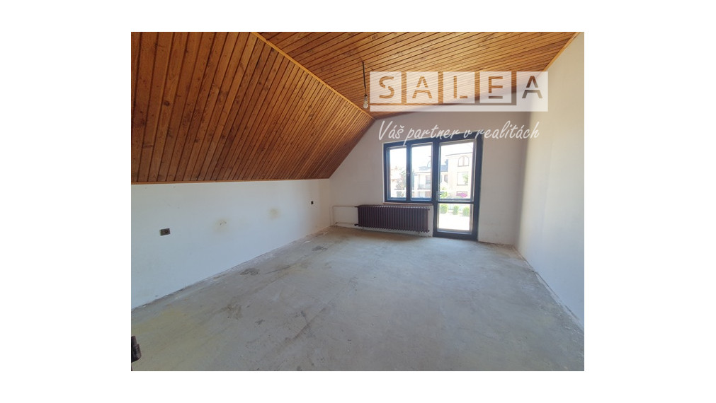 Zaujímavá cena Rodinný dom 6-izbový+(3544m2)Veľké Kostoľany