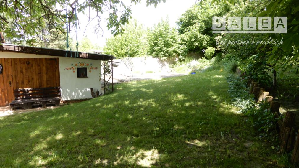 Rodinný dom,120 m2,garáž, bazén, Maňa, okr. Nová Zámky