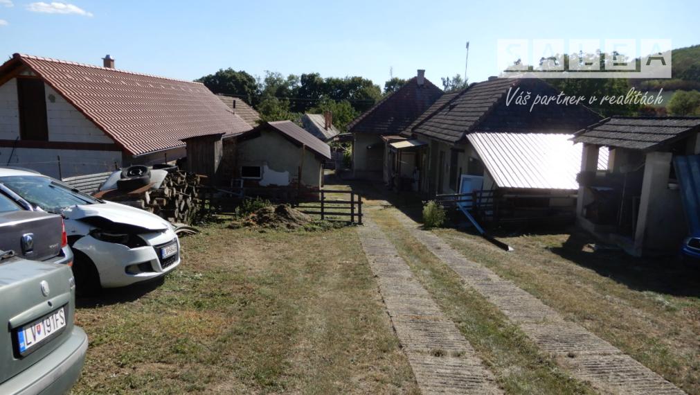 Útulný rodinný dom, 130 m2, garáž, Malé Kozmálovce, okr. Levice