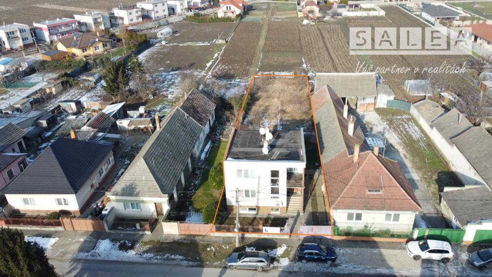 Exkluzívne na predaj  4-izbový poschodový rodinný dom