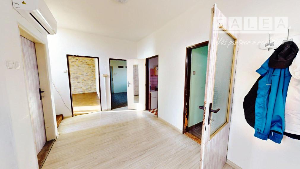 Exkluzívne na predaj  4-izbový poschodový rodinný dom