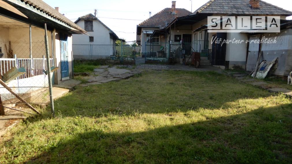 Rodinný dom, 130 m2, garáž, letná kuchyňa, Farná, okr. Levice