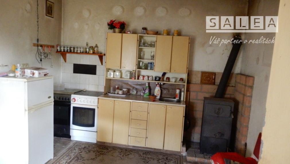 Rodinný dom v kľudnej časti obce, 130 m2, Šahy, časť Tešmak, okr. Levice