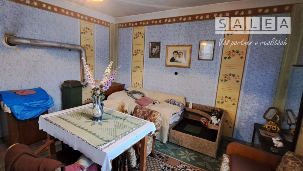 Rodinný dom  v obci Ostrý Grúň s pozemkom a záhradou 4462m2