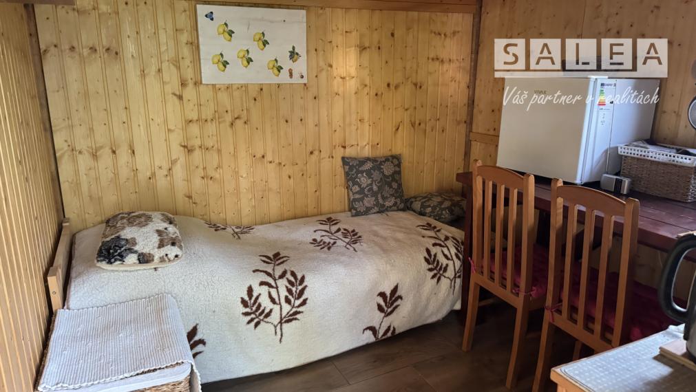 Krásna záhrada v Kráľovej nad Váhom 260 m2 v OV