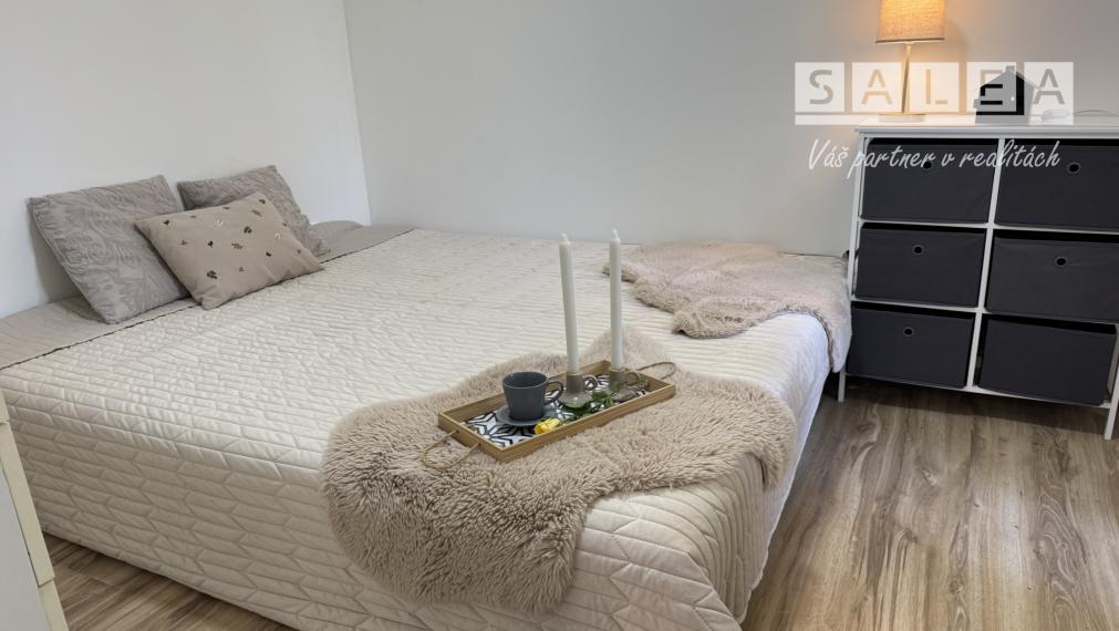 Krásna záhrada s chatkou v Kráľovej nad Váhom EXKLUZÍVNE