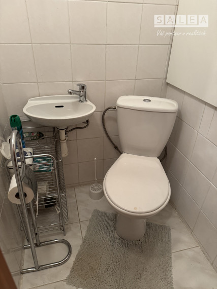 4 izbový byt, veľký byt 82,9 m2 ul. Mostová Šaľa