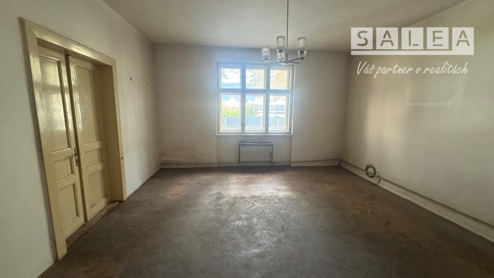 3-izbový veľký byt Martin - centrum , pôvodný stav, záhrada