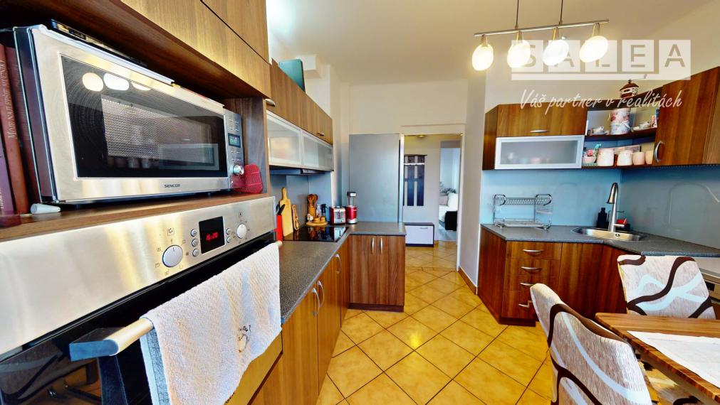 3-i byt s garážou a záhradou – Mostová