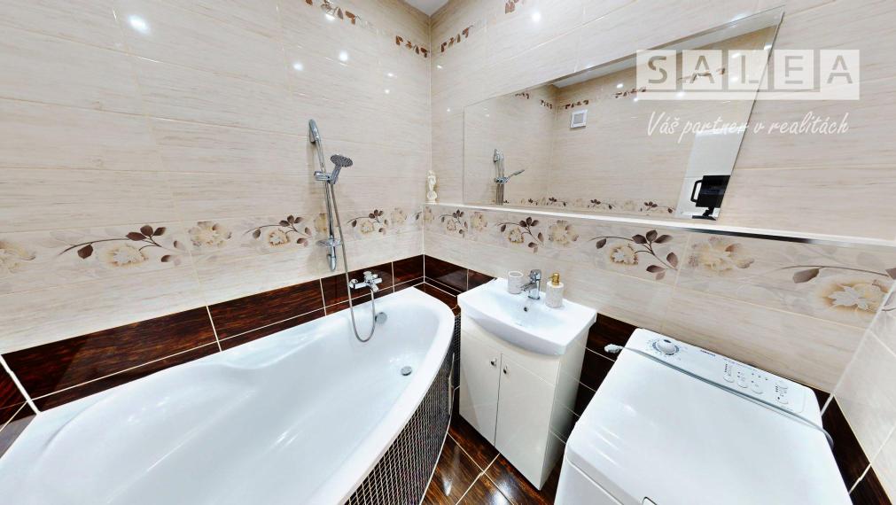 ZREKONŠTRUOVANÝ 2-IZBOVÝ BYT, LOGGIA, 49m², ŽILINA - SOLINKY