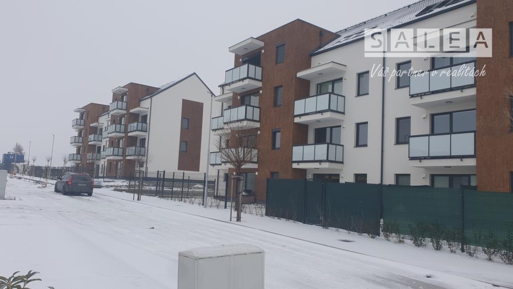 1-izb. skolaud. byt+kuchyňa+spotrebiče+terasa 114m2 Dvorníky pri HC