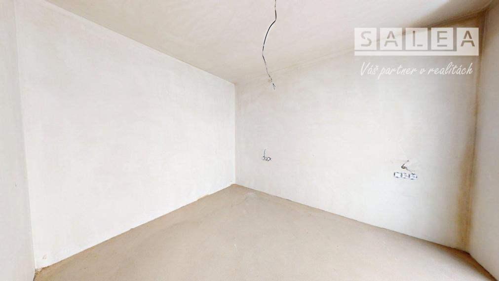 ZAUJÍMAVÉ 3i dom+kuchyňa+1x parking+záhrada160m2 Krakovany