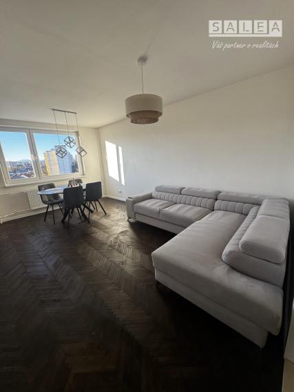 LUXUSNÝ ŠTART: Kompletne zariadený 2-izbový byt po novej rekonštrukcii – Za Hornádom v Spišskej Novej Vsi