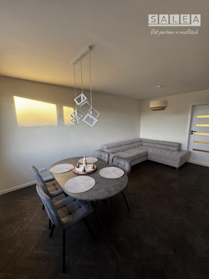 LUXUSNÝ ŠTART: Kompletne zariadený 2-izbový byt po novej rekonštrukcii – Za Hornádom v Spišskej Novej Vsi