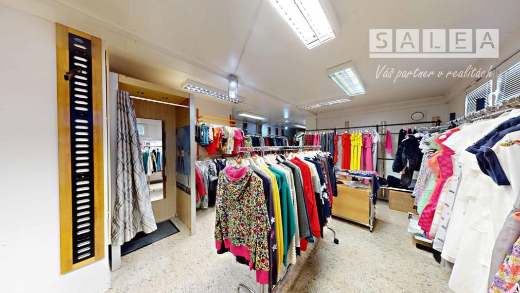 RODINNÝ DOM V CENTRE MESTA, PODLAHOVÁ PLOCHA 248m2, ŽILINA