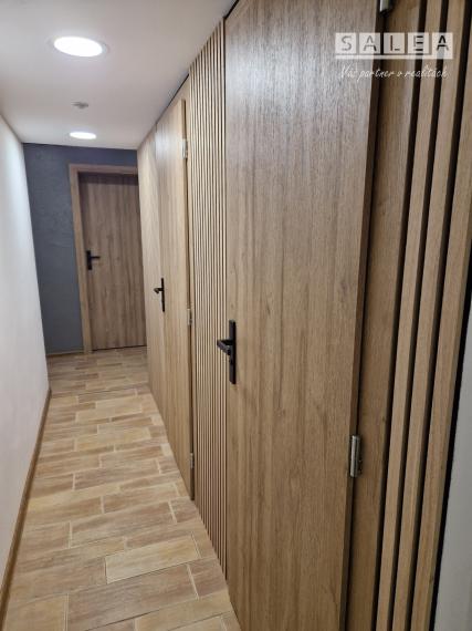 Prenájom pre pestrú ponuku služieb pešia zóna Šaľa 200 m2 alebo po miestnostiach