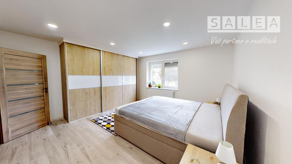 Priestranný 4i-Rodinný dom 166m2 na pozemku 1315m2 Vozokany.