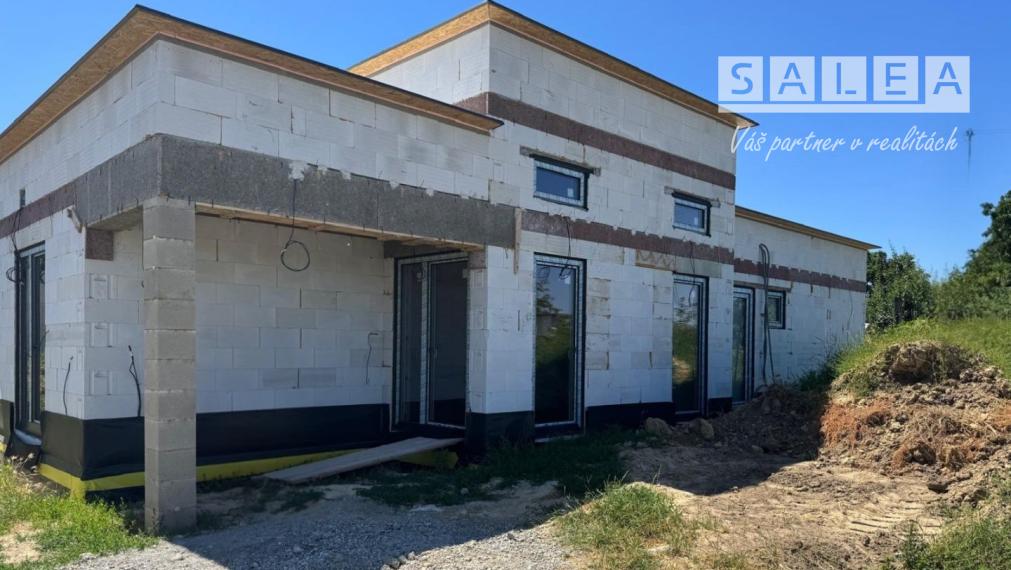 Privátne Luxusné 4i domy s unikátnym výhľadom , Alekšince