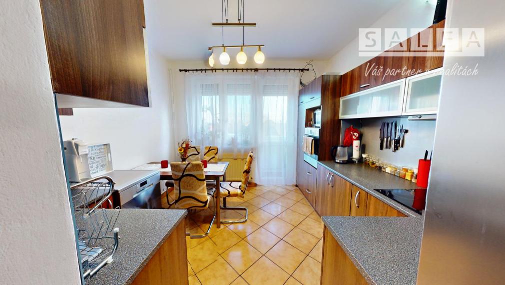 3-i byt s garážou a záhradou – Mostová