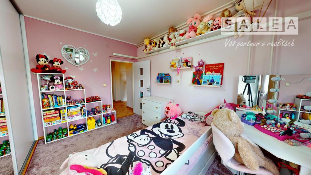 3-i byt s garážou a záhradou – Mostová