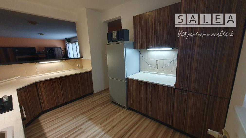 Rodinný dom (5-izbový)+garáž+1x parking Komenského Piešťany