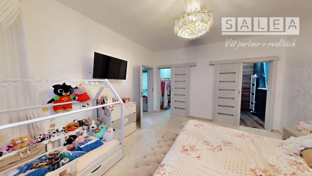 4-izb. zariadený rodinný dom 1241m2 Dvorníky pri Hlohovci,