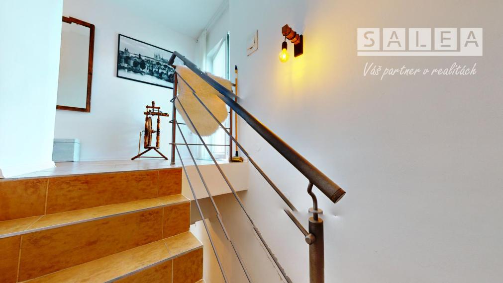 RD 4-izbový+kuchyňa+3x parkovanie (1090m2) Dubová Piešťany