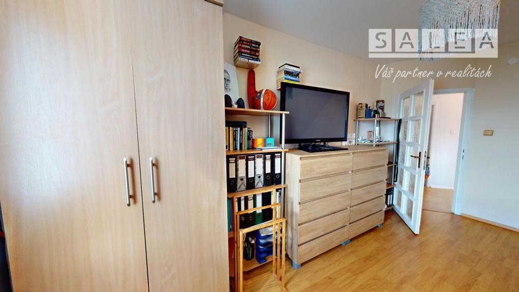 RD 4-izbový+kuchyňa+3x parkovanie (1090m2) Dubová Piešťany