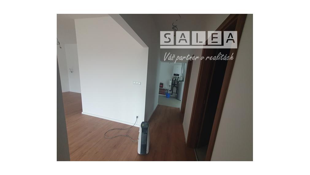 POSLEDNÝ 4-izb.RD+kuchyňa (400m2)+3x park. Dvorníky pri HC