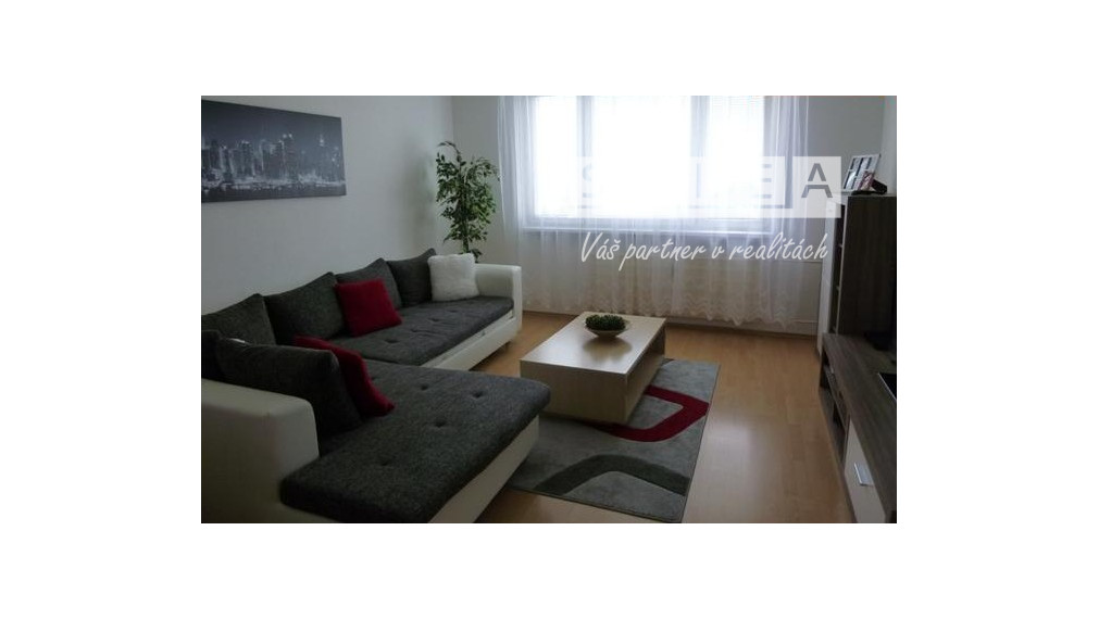 Výborná cena 3-izbový byt + V (66m2) A.Hlinku Piešťany