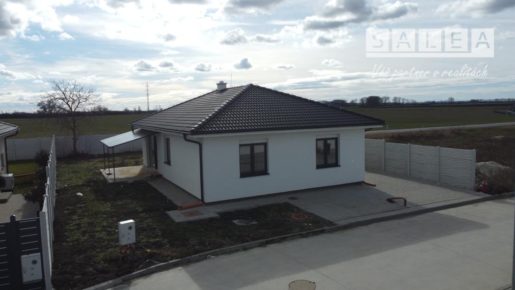 4 izbový rodinný dom 120m2 na pozemku 536m2 Topoľnica