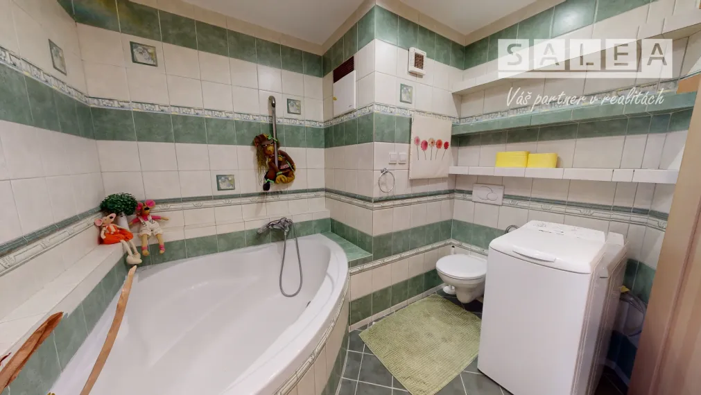 3-izbový veľký byt Žilina Závodie 90 m2, loggia