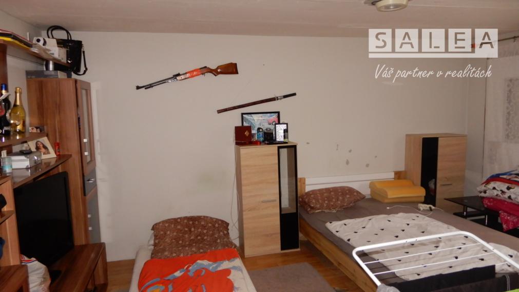 Rodinný dom, 120 m2, garáž, Tekovské Lužany, okr.  Levice