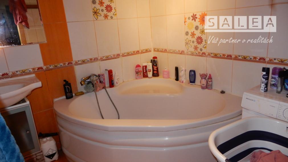 Rodinný dom, 120 m2, garáž, Tekovské Lužany, okr.  Levice