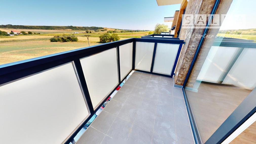 POSLEDNÝ V AKCII. 2-izb. byt+balkón 57,7m2 Dvorníky pri HC